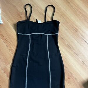 Black dress from H&M so cute can be athletic or dressed up!